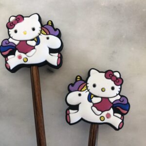Hello Kitty & Unicorn