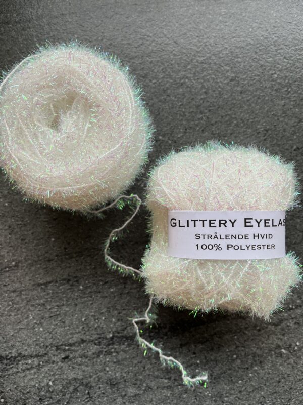 Glittery Eyelash