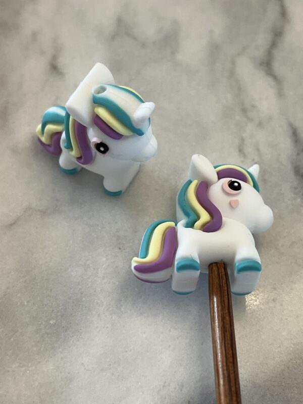 Standing Unicorn - 3D - Image 3