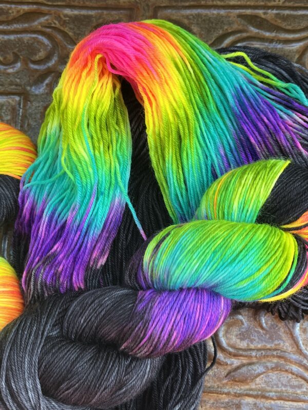 Rainbow Black - Assigned Pooling - Image 2