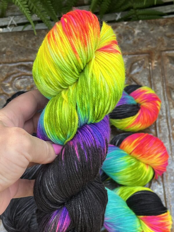 Rainbow Black - Assigned Pooling - Image 3