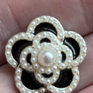 Camellia pearl